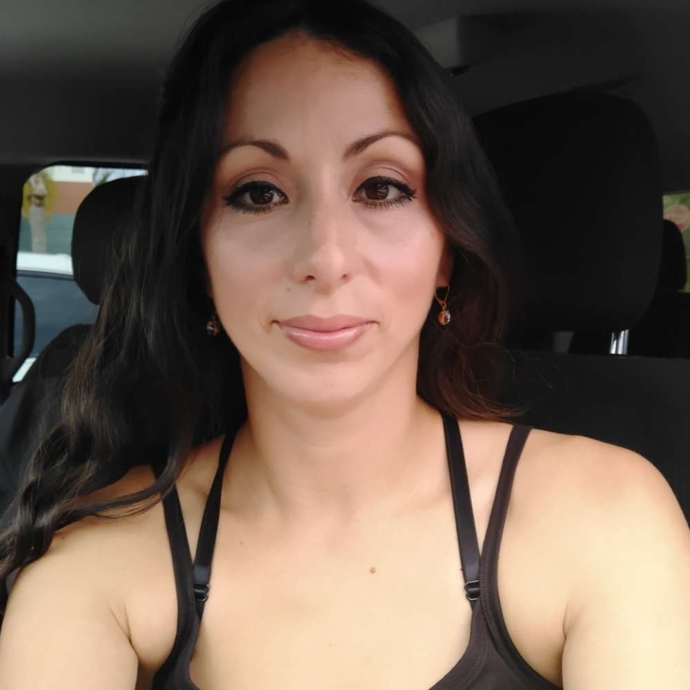 Meet your Posher, Pamela